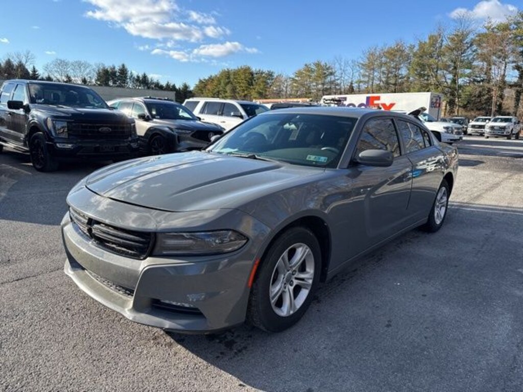 Certified 2019 Dodge Charger SXT Sedan