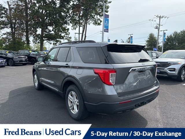 2022 Ford Explorer XLT photo 3