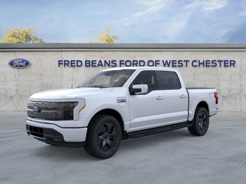 2025 Ford F-150 Lightning Lariat's photo