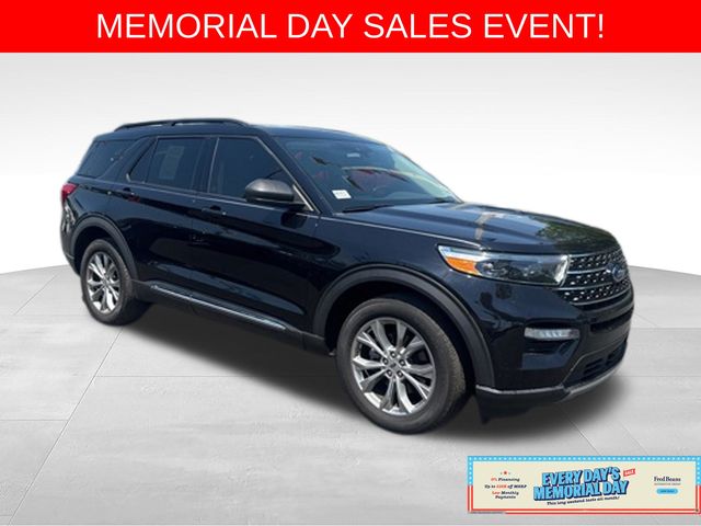 2021 Ford Explorer XLT 4WD's photo