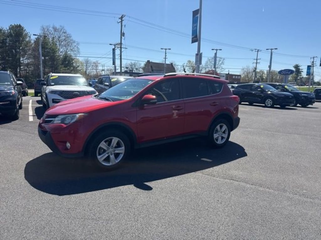 Used 2013 Toyota RAV4 XLE SUV