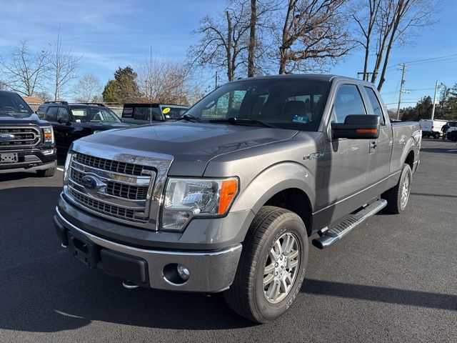 2013 Ford F-150 XLT photo 3