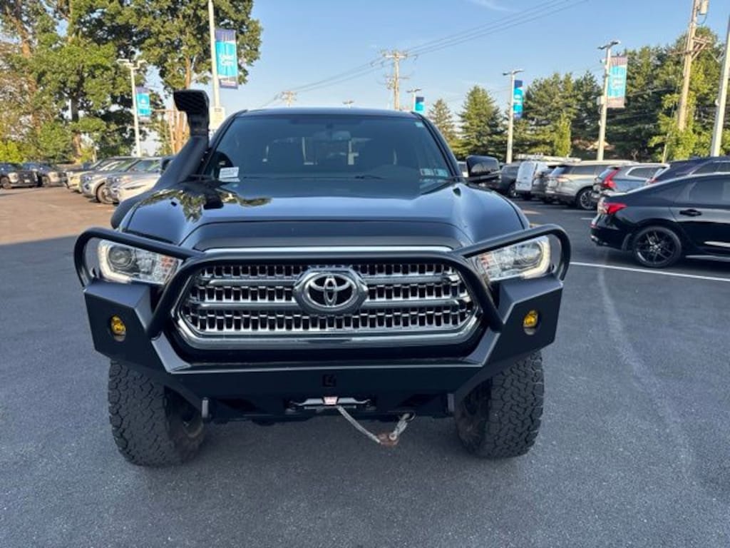 Used 2017 Toyota Tacoma TRD Off-Road Truck Double Cab