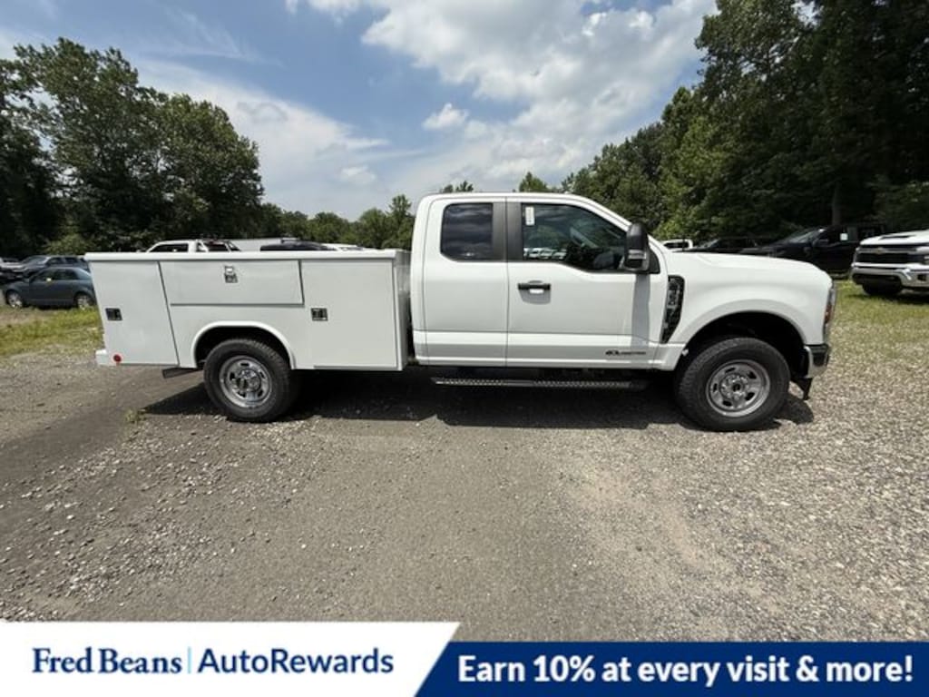 New 2025 Ford F-350SD XL Truck Super Cab
