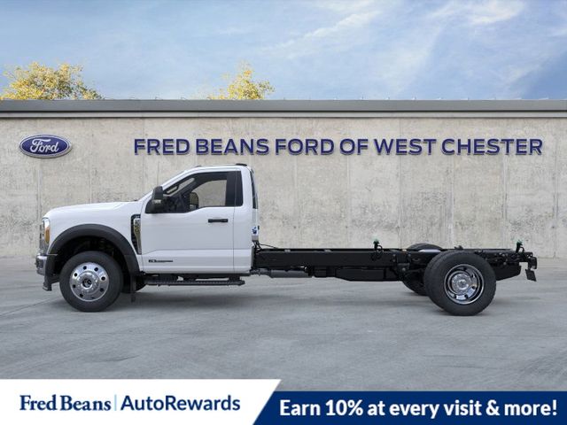 2025 Ford F-550 XLT photo 2