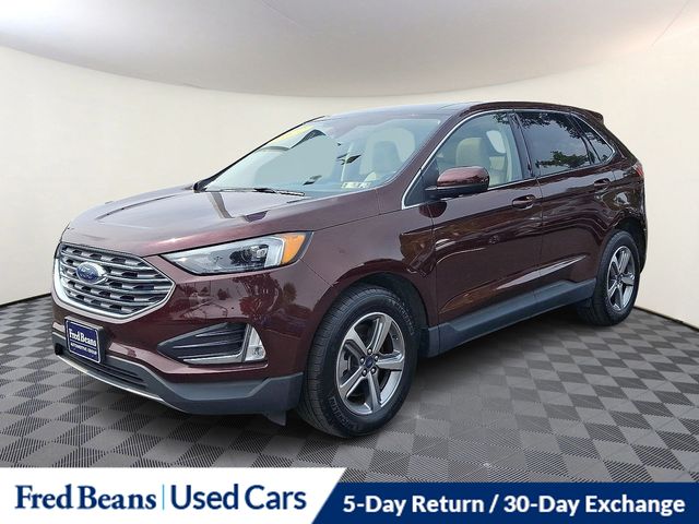 2022 Ford Edge SEL photo 3
