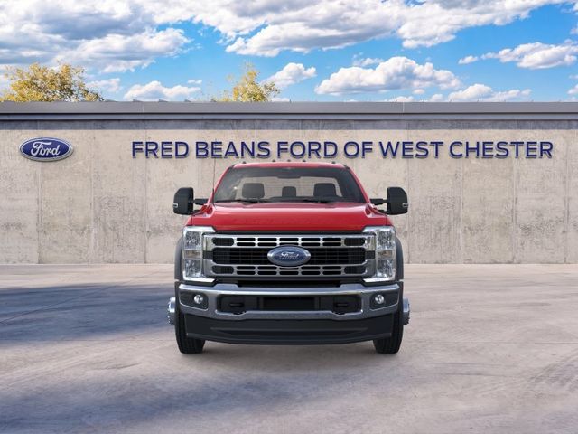 2025 Ford F-550 Super Duty Chassis Cab XLT - Photo 6