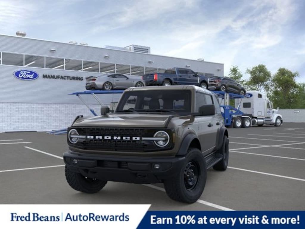 New 2026 Ford Bronco Outer Banks SUV