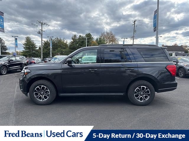 2024 Ford Expedition XLT photo 3