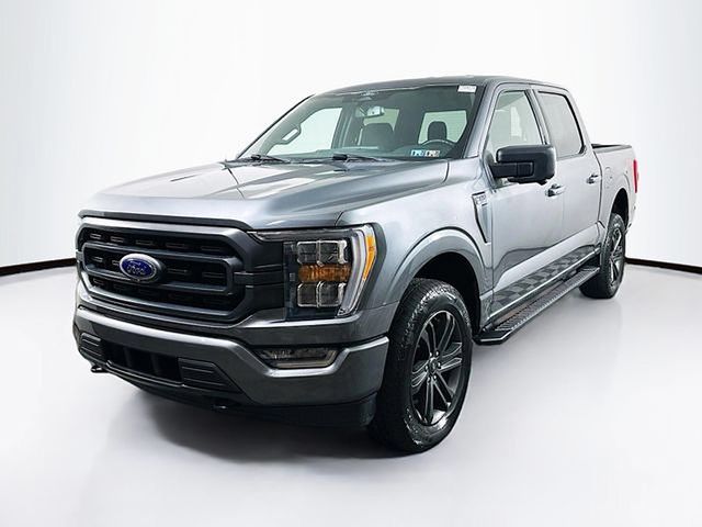 2022 Ford F-150 XLT photo 3