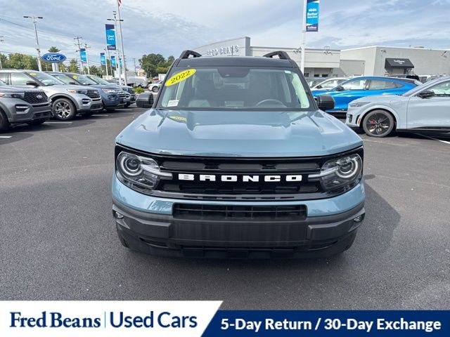 2022 Ford Bronco Sport Outer Banks photo 2