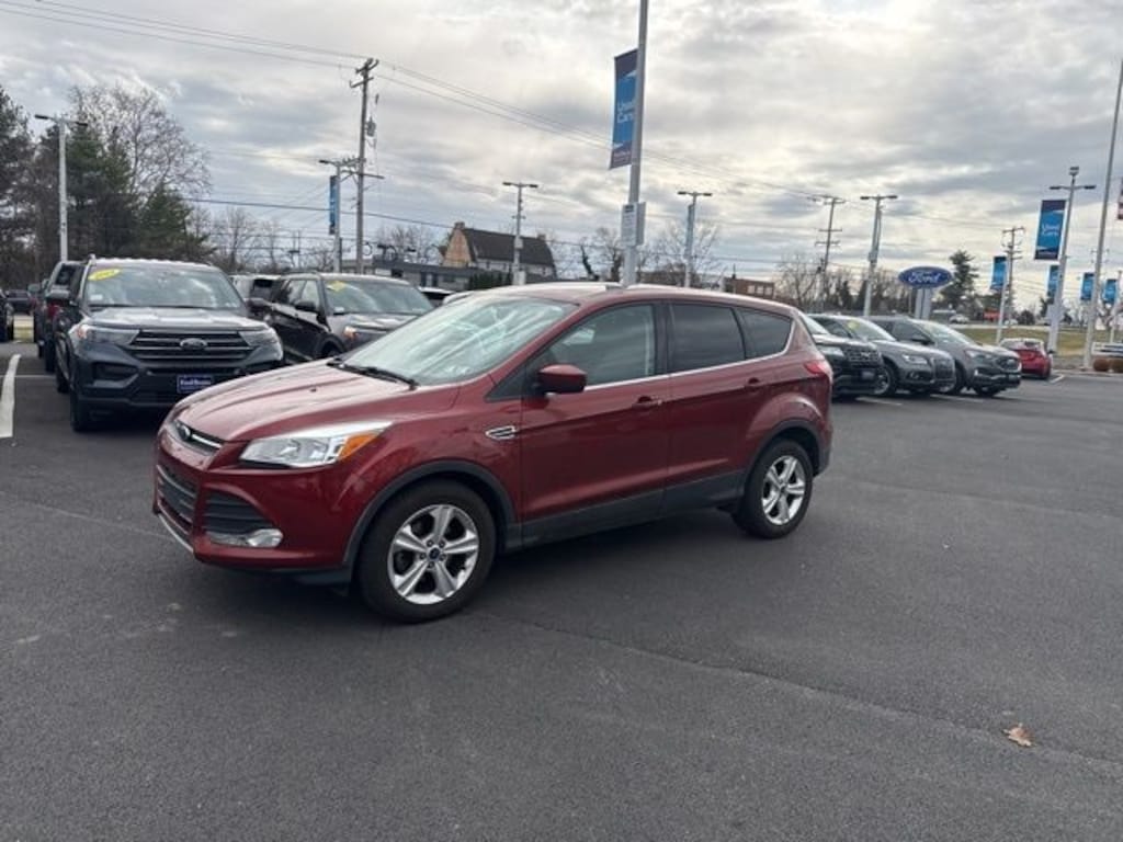Used 2016 Ford Escape SE SUV