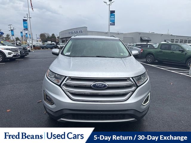 2017 Ford Edge SEL photo 2