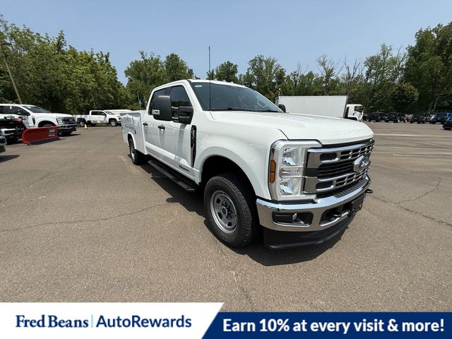 2025 Ford F-350 XL photo 3