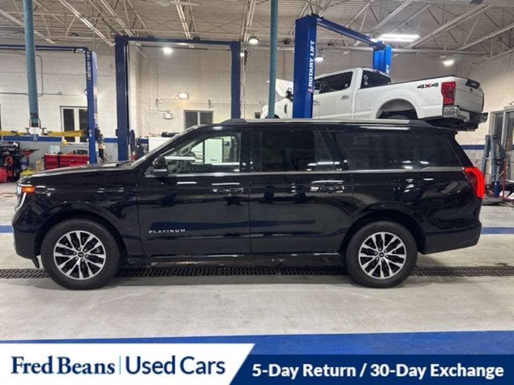 Used 2025 Ford Expedition Max Platinum SUV