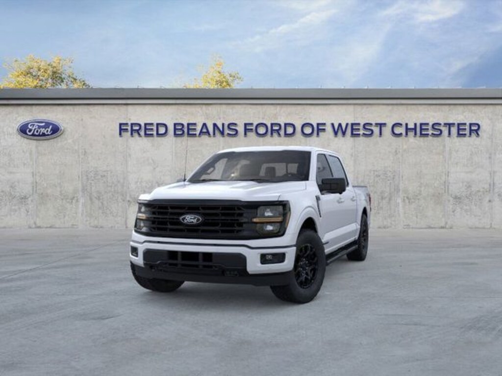 New 2025 Ford F-150 XLT Truck SuperCrew Cab