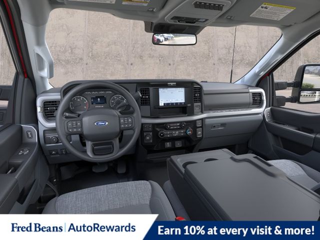 2025 Ford F-550 Super Duty Chassis Cab XLT - Photo 12