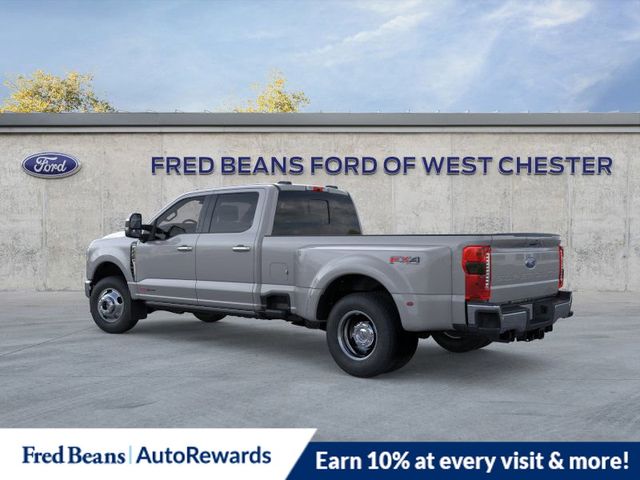 2025 Ford F-350 Lariat photo 4