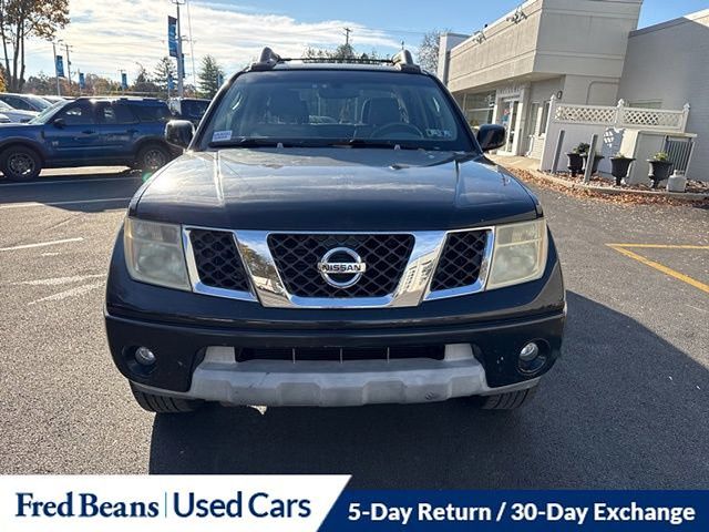 2006 Nissan Frontier LE photo 2