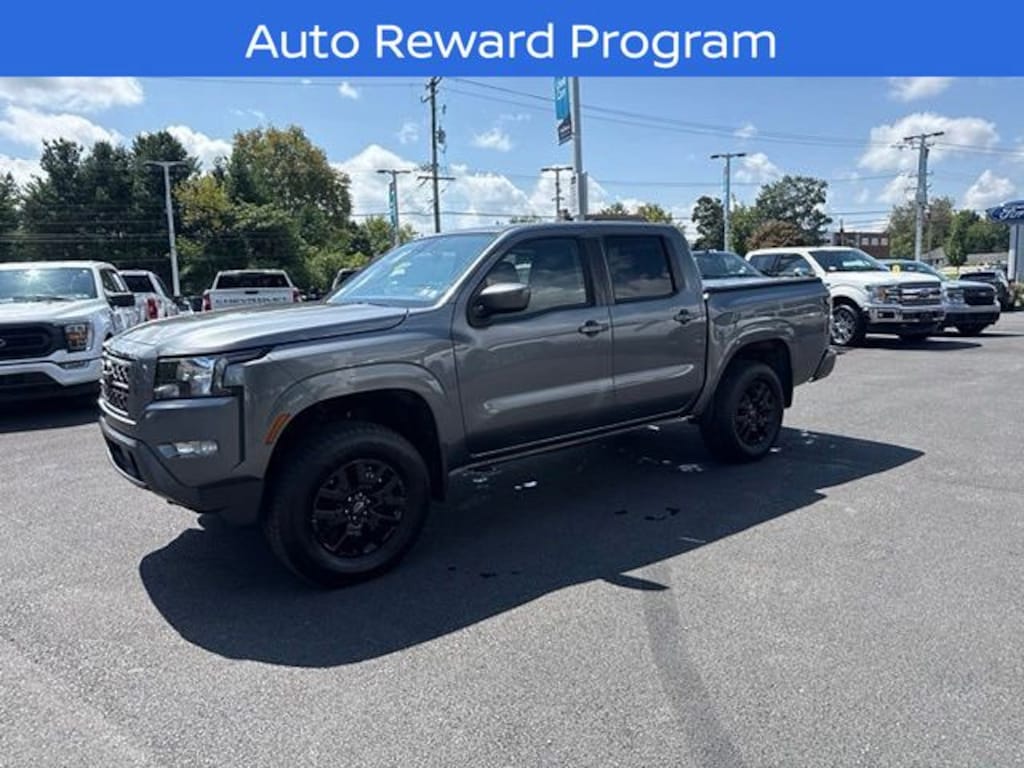 Used 2022 Nissan Frontier SV Truck Crew Cab