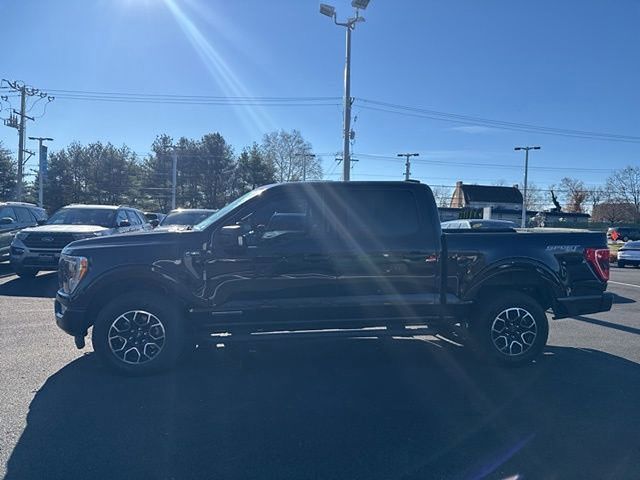 2022 Ford F-150 XLT photo 4