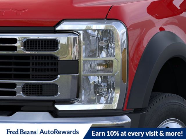 2025 Ford F-550 Super Duty Chassis Cab XLT - Photo 24