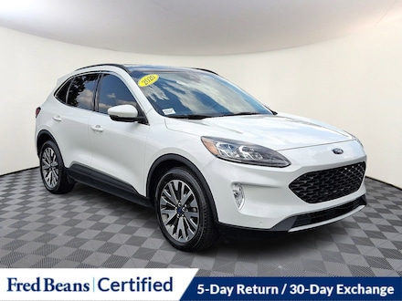 2020 Ford Escape Titanium