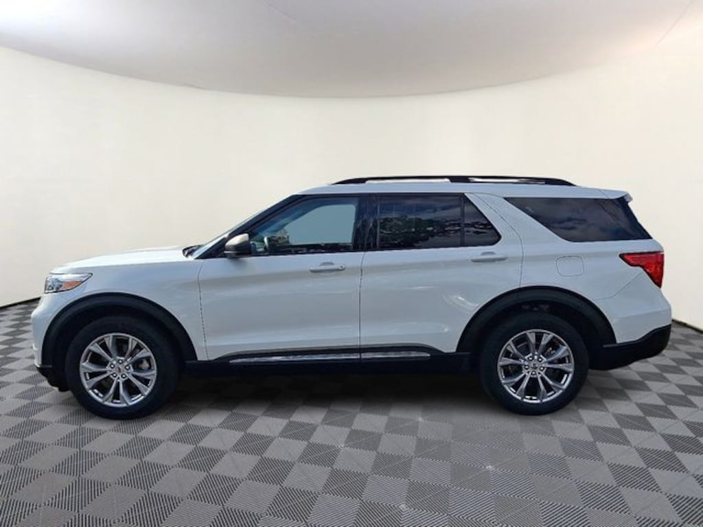 Certified 2022 Ford Explorer XLT SUV