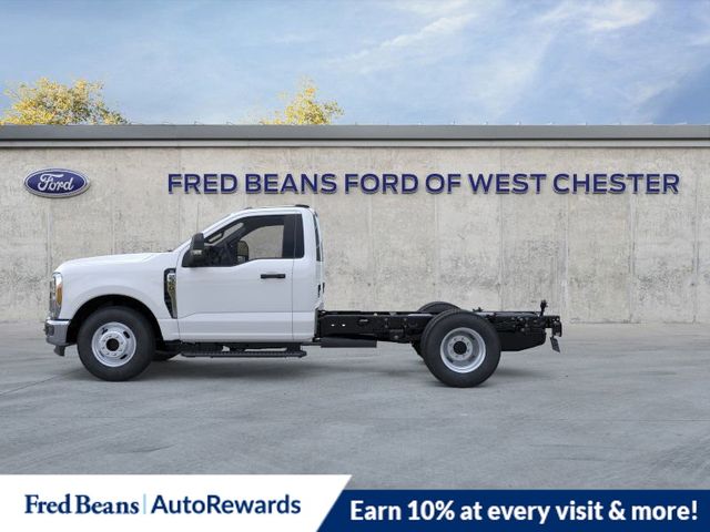 2025 Ford F-350 XL photo 2