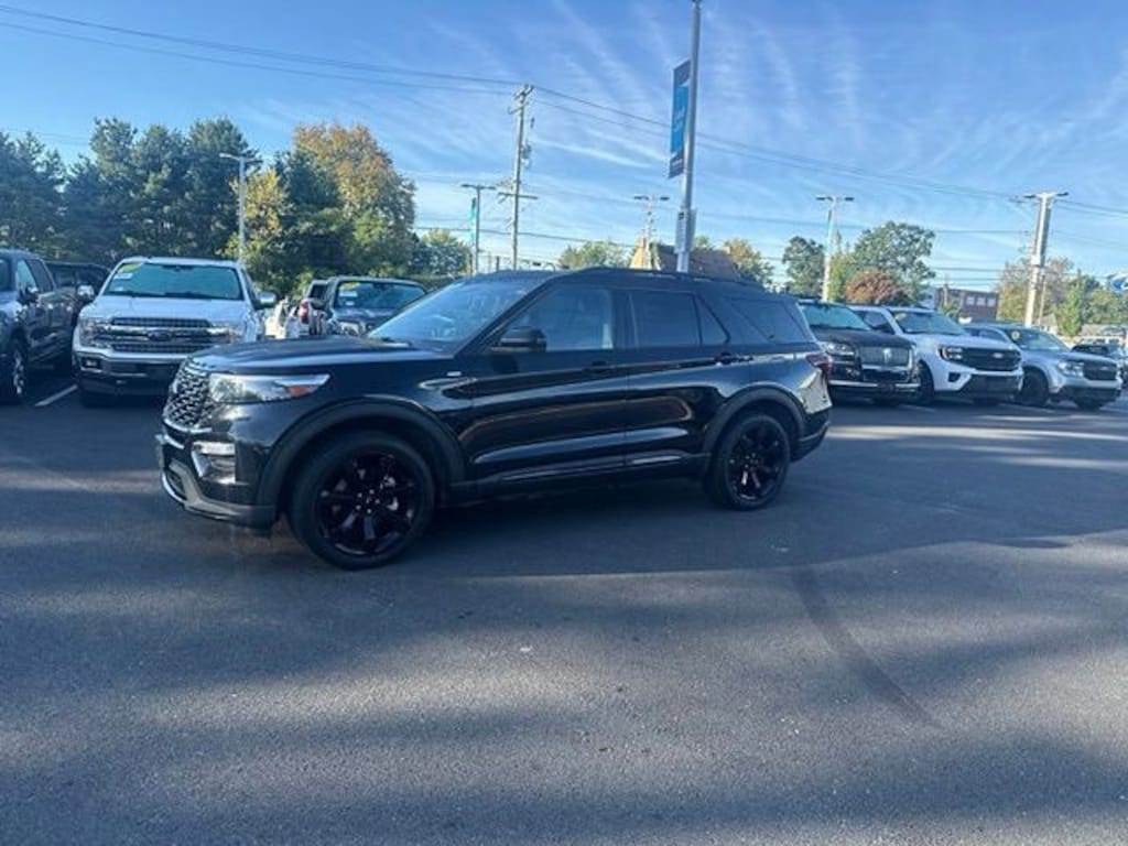 Certified 2023 Ford Explorer ST-Line SUV