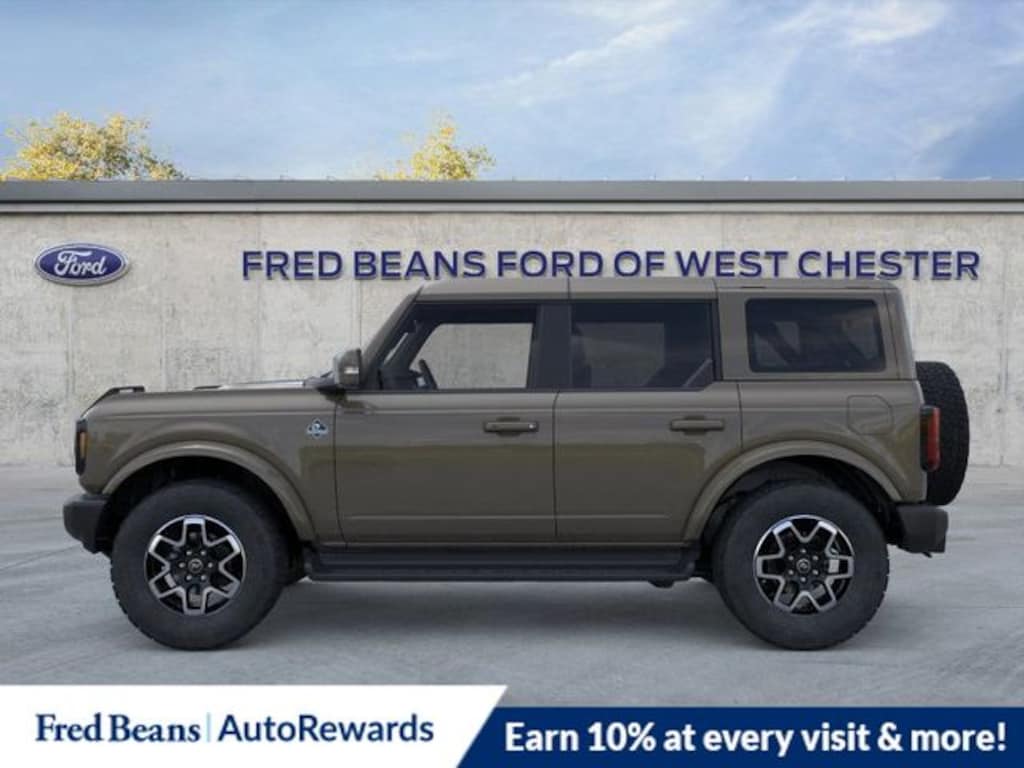 New 2025 Ford Bronco Outer Banks SUV