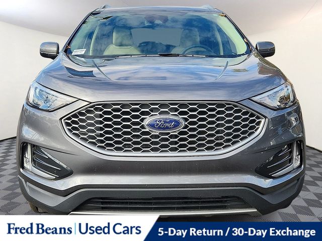 2024 Ford Edge SEL photo 2