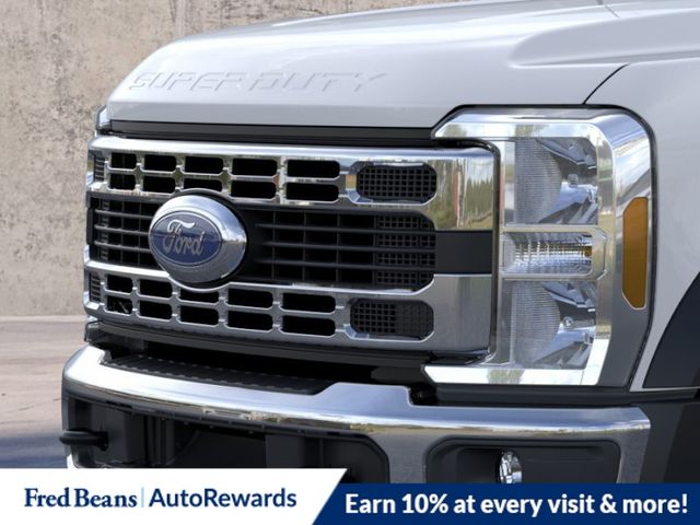 2025 Ford F-600 Super Duty Chassis Cab XL - Photo 23
