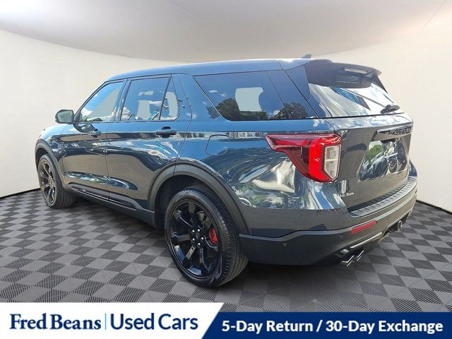 2022 Ford Explorer ST photo 2