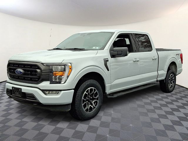 2022 Ford F-150 XLT photo 3