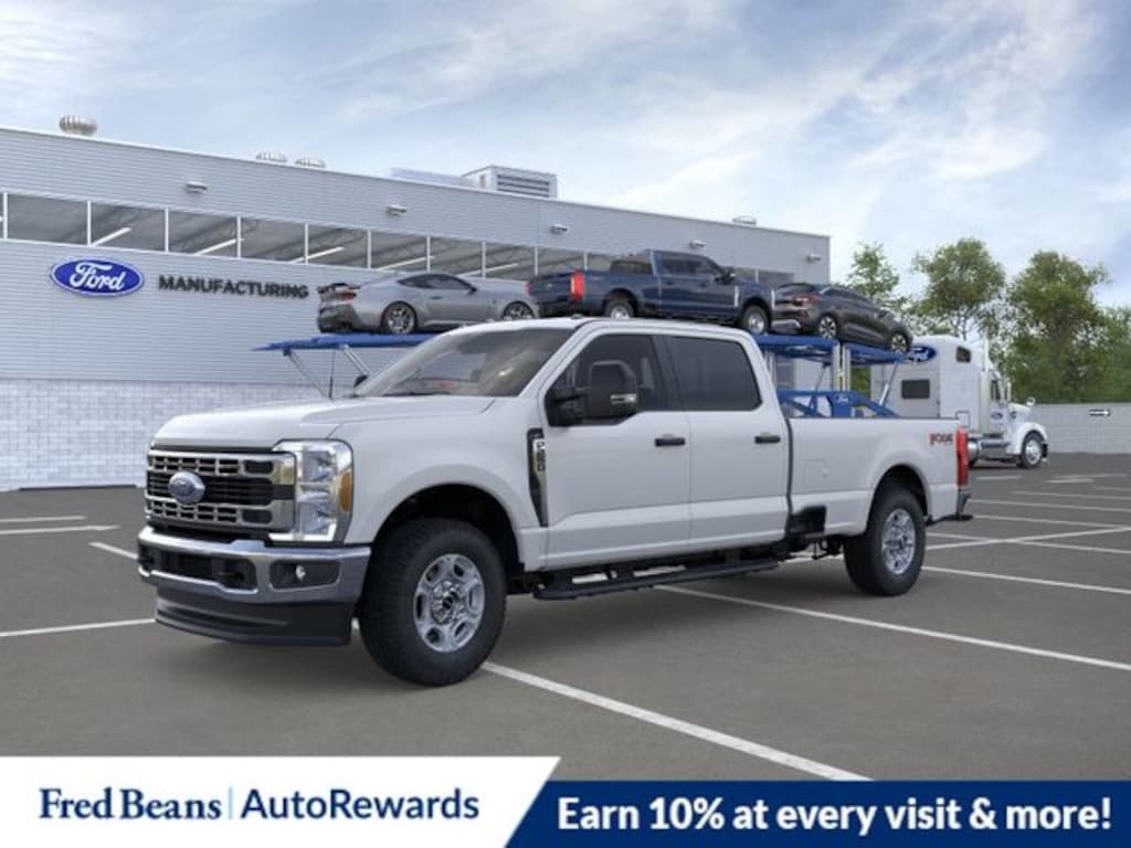 New 2026 Ford F-250SD XLT Truck Crew Cab