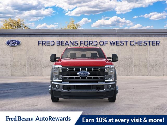2025 Ford F-550 Super Duty Chassis Cab XLT - Photo 7