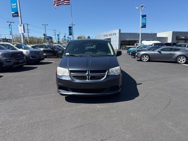 Used 2013 Dodge Grand Caravan SE with VIN 2C4RDGBG8DR807568 for sale in West Chester, PA