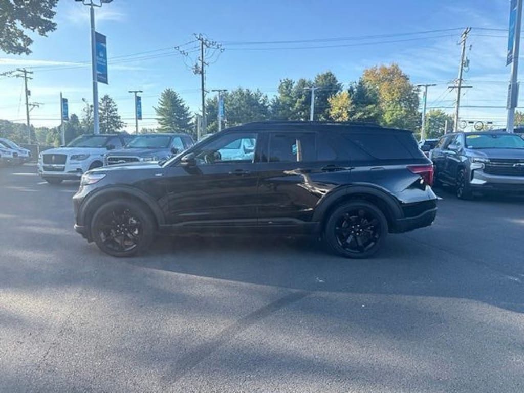 Certified 2023 Ford Explorer ST-Line SUV