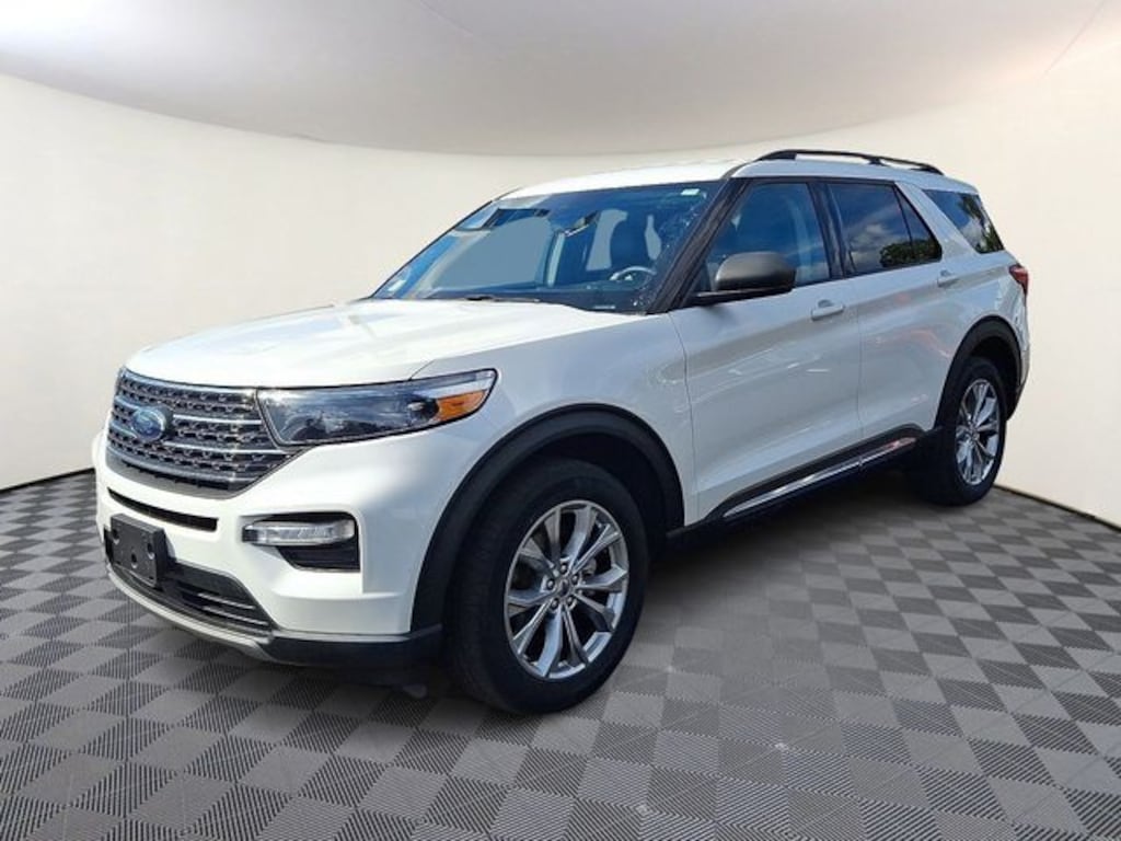 Certified 2022 Ford Explorer XLT SUV