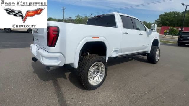 2026 GMC Sierra 2500HD Denali - Photo 8
