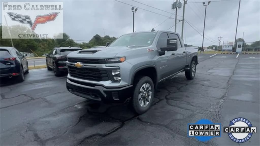 Used 2024 Chevrolet Silverado 2500 HD Custom Truck