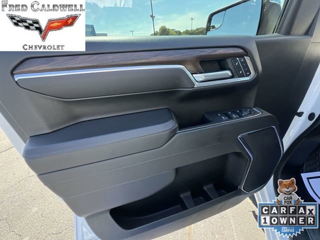 2025 GMC Sierra 1500 SLT - Photo 27