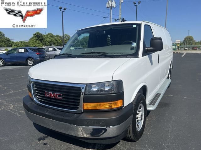 2025 GMC Savana 2500's photo