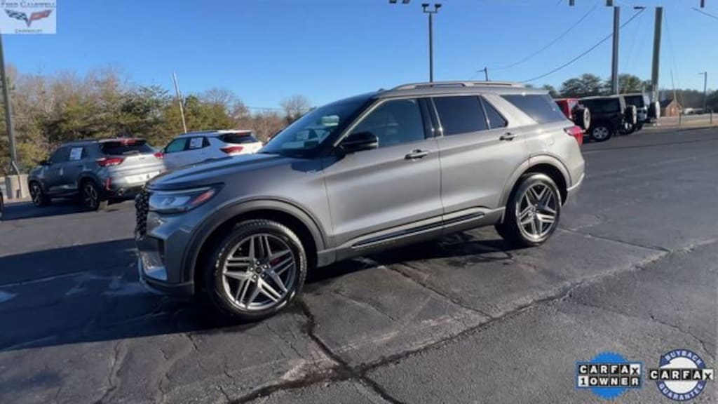 Used 2025 Ford Explorer ST-Line