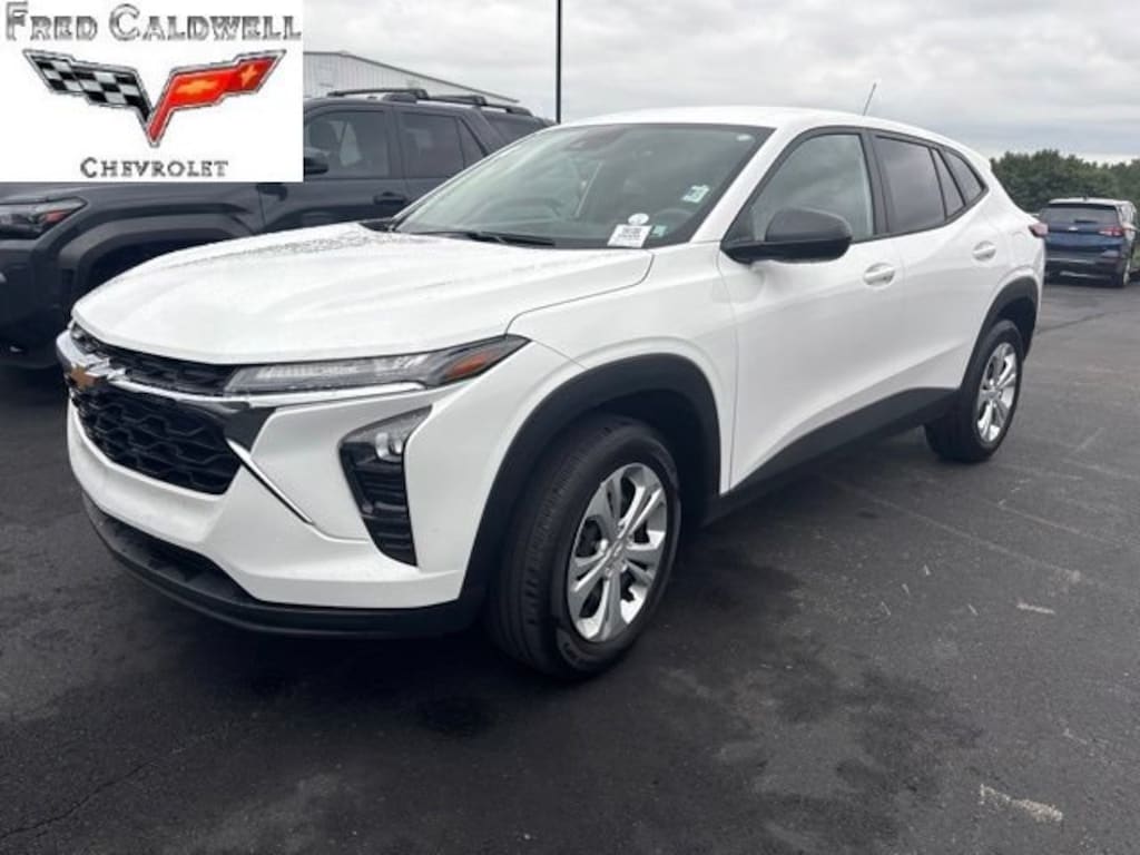 Used 2026 Chevrolet Trax LS SUV