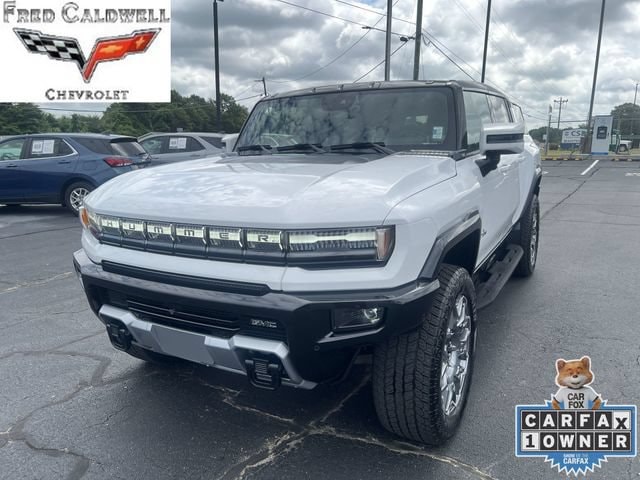 2025 GMC Hummer EV 3X SUV's photo
