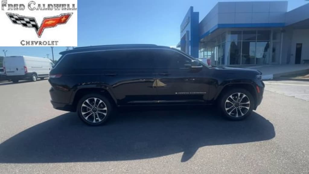 Used 2024 Jeep Grand Cherokee L Overland 4x4 SUV