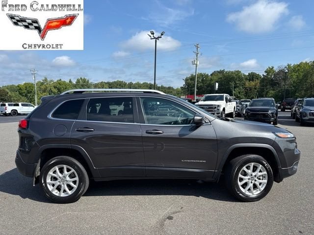 Used 2015 Jeep Cherokee Latitude with VIN 1C4PJMCS8FW607107 for sale in Clover, SC