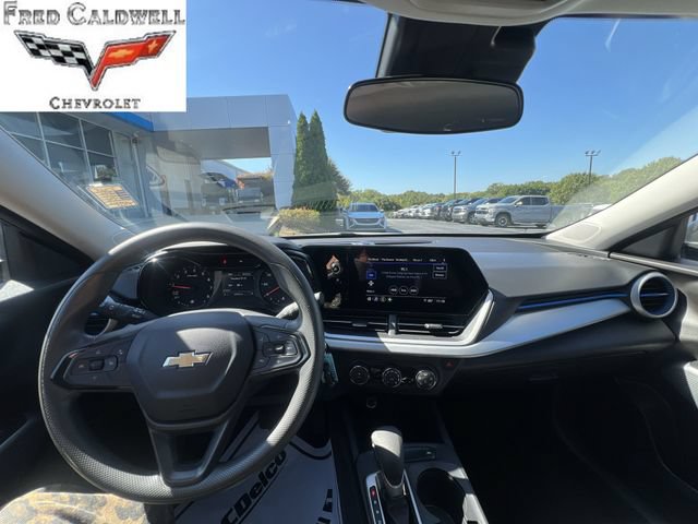 2026 Chevrolet Trax LS - Photo 10